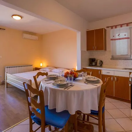 Apartment One-bedroom In Xxii