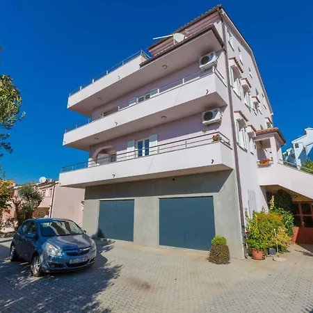 Apartment One-bedroom In Xxii Crikvenica