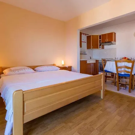 One-bedroom In Xxii *